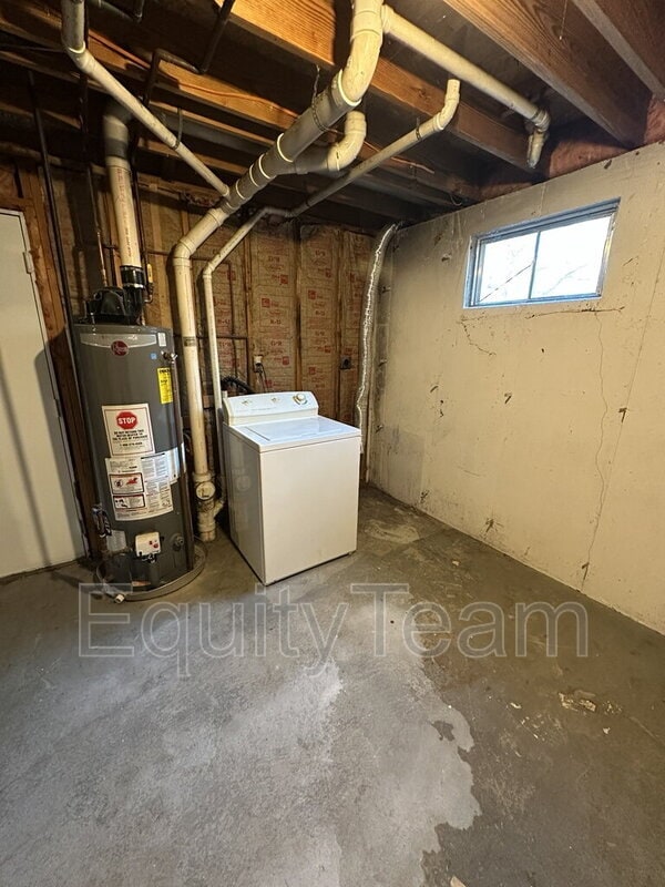 Building Photo - 1015 Venetian Terrace