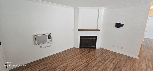 Building Photo - NORTH PARK - SAN DIEGO.  Nice 2 Bedroom / ...