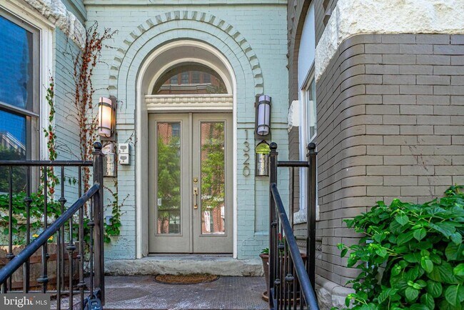 Primary Photo - 1320 W St
