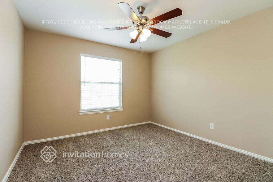 Building Photo - 5204 Selago Dr