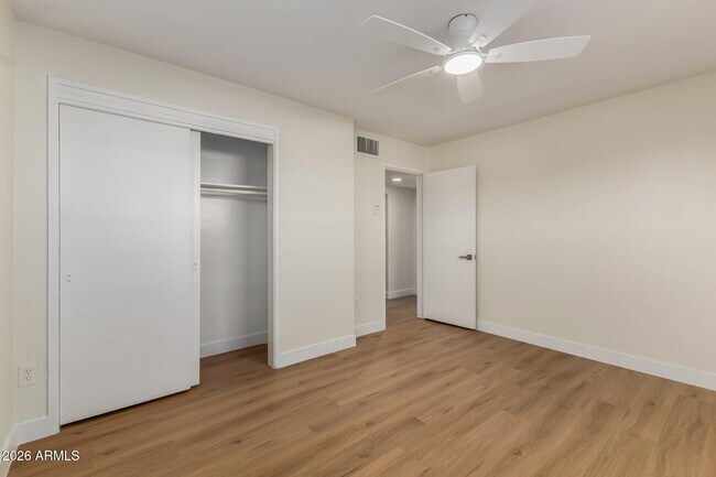 Building Photo - 2013 W San Juan Ave