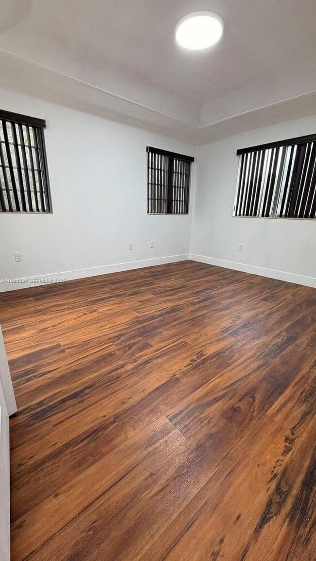 Building Photo - 21419 NW 13th Ct