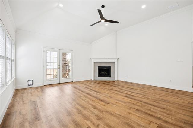 Building Photo - 1273 Tioga Dr