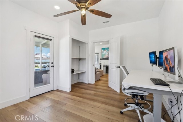 Building Photo - 230 S B St