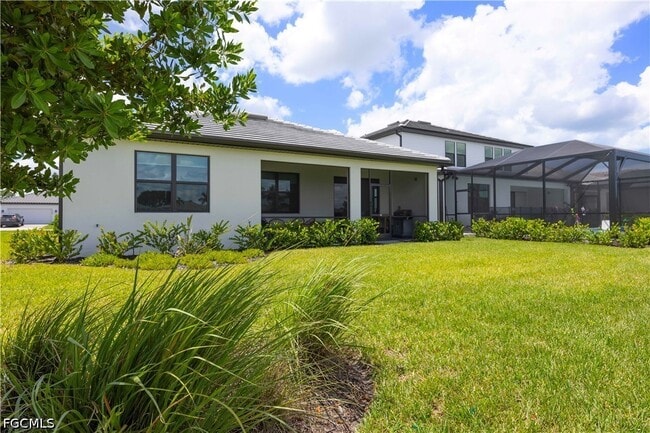 Building Photo - 10383 Maddox Ln