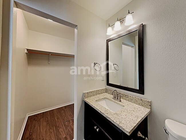 Building Photo - 11755 Altamont St