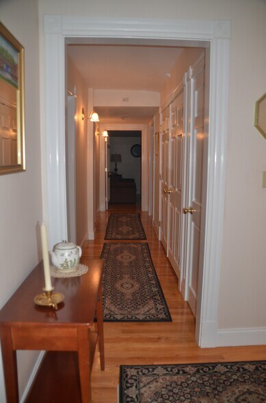 Building Photo - 35 Heartbreak Rd