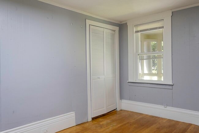Building Photo - 330 Walpole St