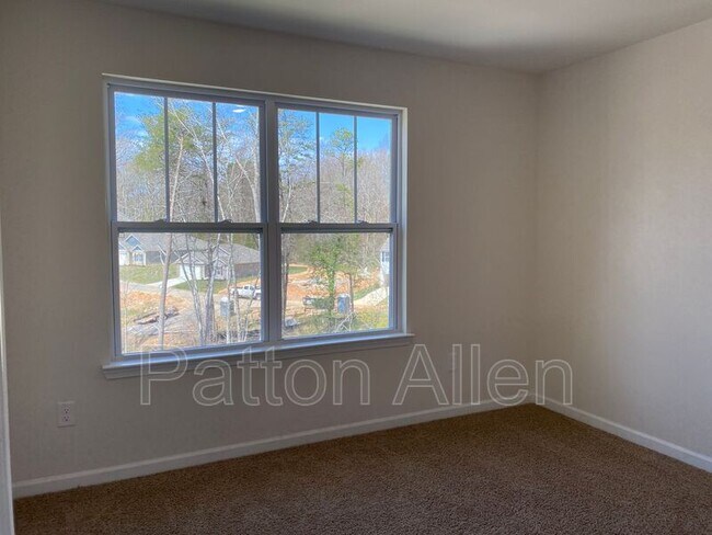Building Photo - 45 Hamrick Dr