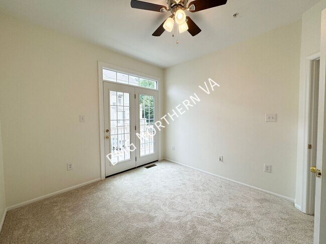 Building Photo - 9508 Walker Way
