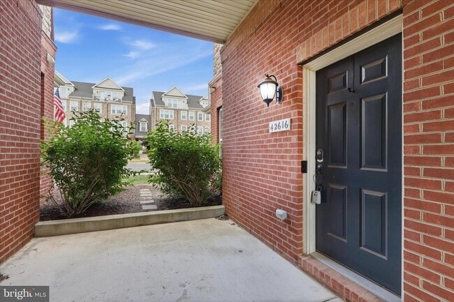 Building Photo - 42616 Hardage Terrace