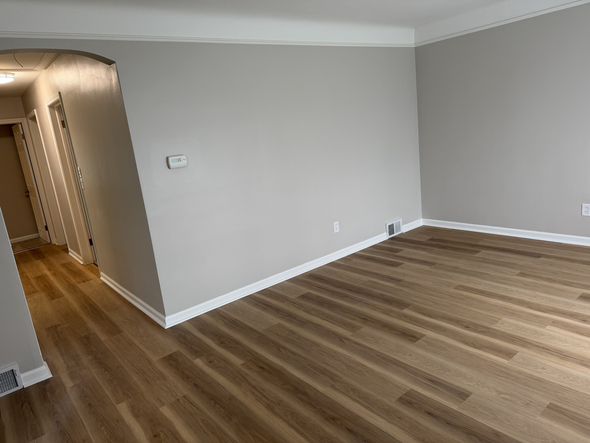 Building Photo - 4711 Longwood Ave