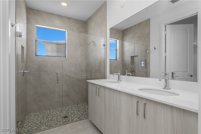 Building Photo - 5763 Agostino Way