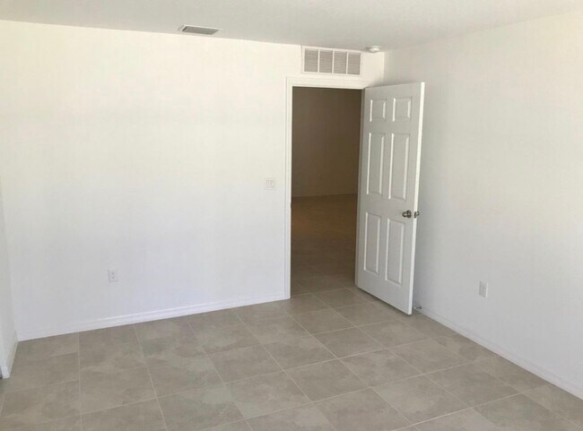 Building Photo - 59 Seattle Trail