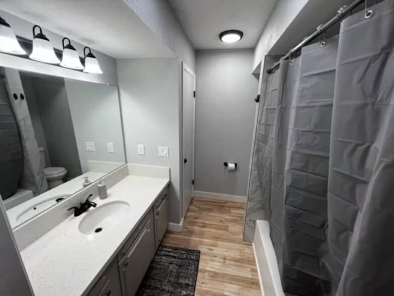 Bathroom 1 - 3393 Kearsage Dr