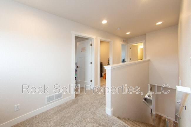 Building Photo - 7619 Three Hearts Trl