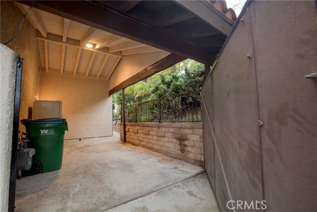 Building Photo - 26081 Via Viento