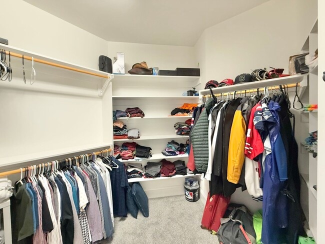Building Photo - **OFFERING WAIVED APPLICATION FEES** Luxur...