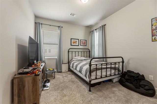 Building Photo - 4937 Barcelona Ave