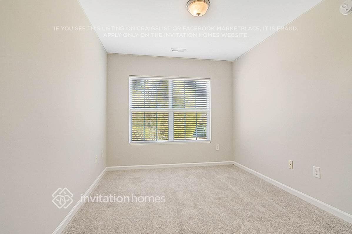 Building Photo - 1206 Calvander Ct