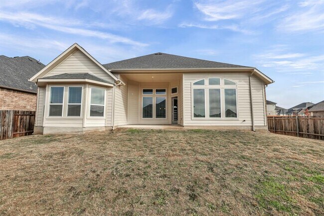 Building Photo - 252 Sabino Dr