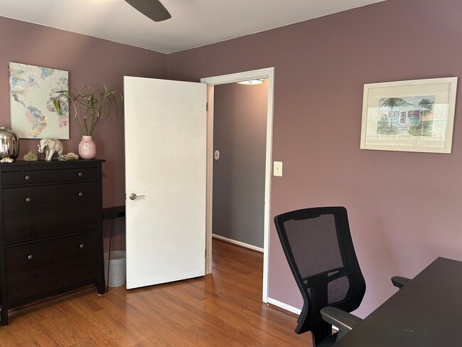 Building Photo - 13 Quince Ct