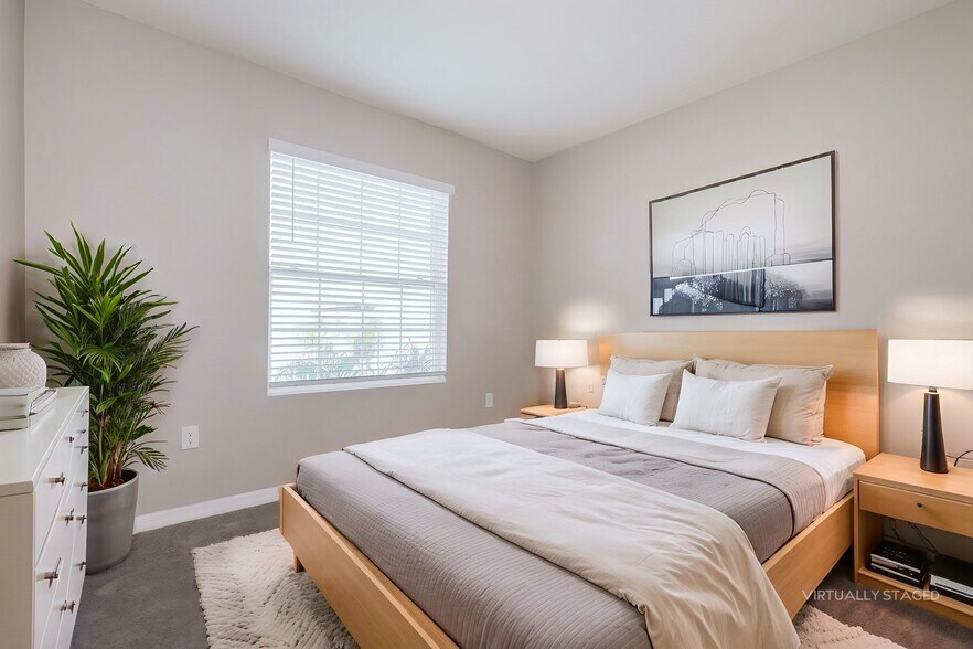 Building Photo - 2893 Peony Pr Ln