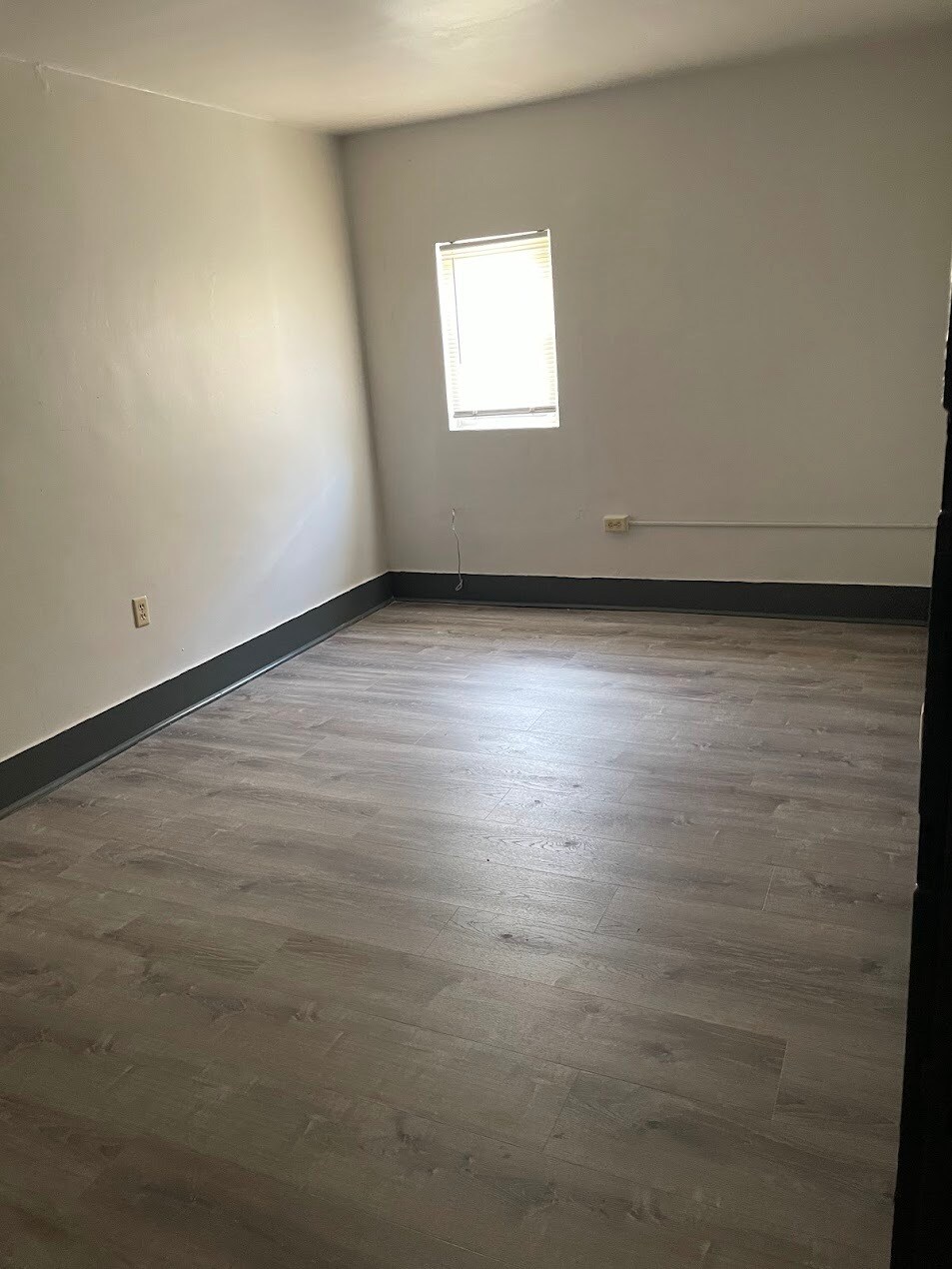 Building Photo - 114 Highland Ave