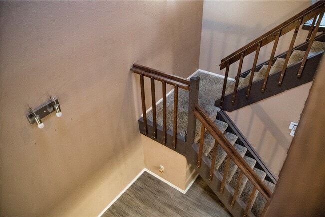 Building Photo - 7075 Greenway Chase St