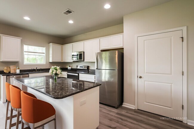 Building Photo - 88 Enclave Wy