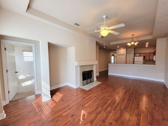 Building Photo - 3/2 townhome available for rent August 6, 2026, renting for $1795 per month, privacy fenced back ...