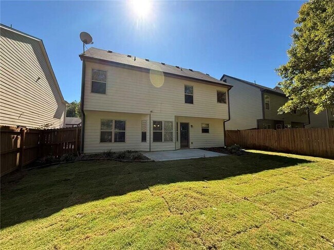 Building Photo - 1326 Castleberry Dr