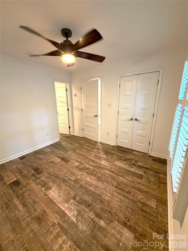 Building Photo - 646 Portside Dr