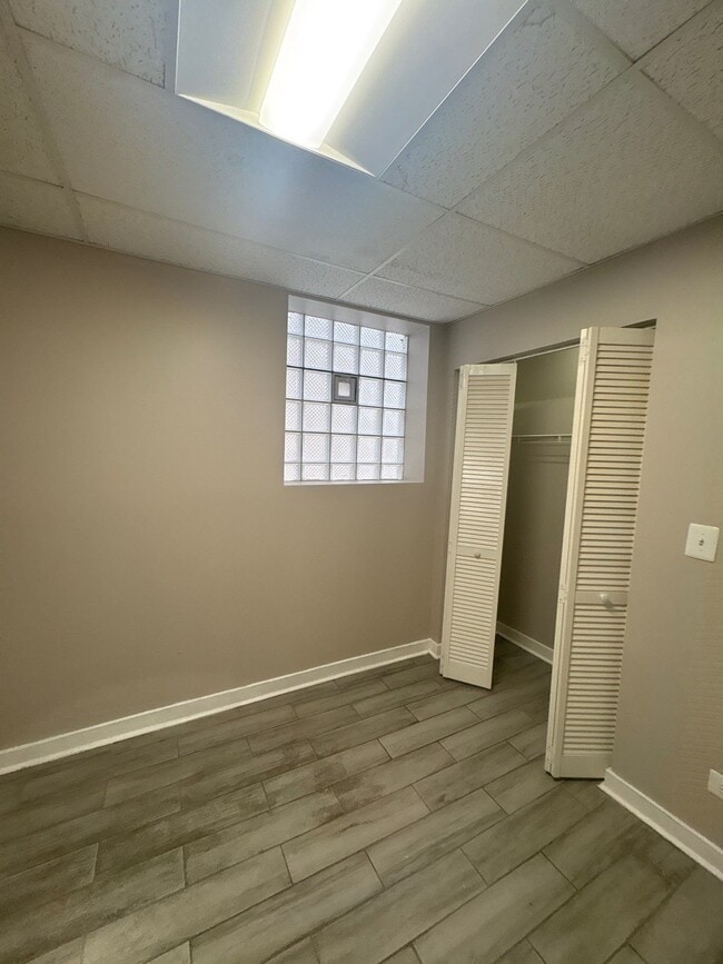 Building Photo - 7444 S Langley Ave