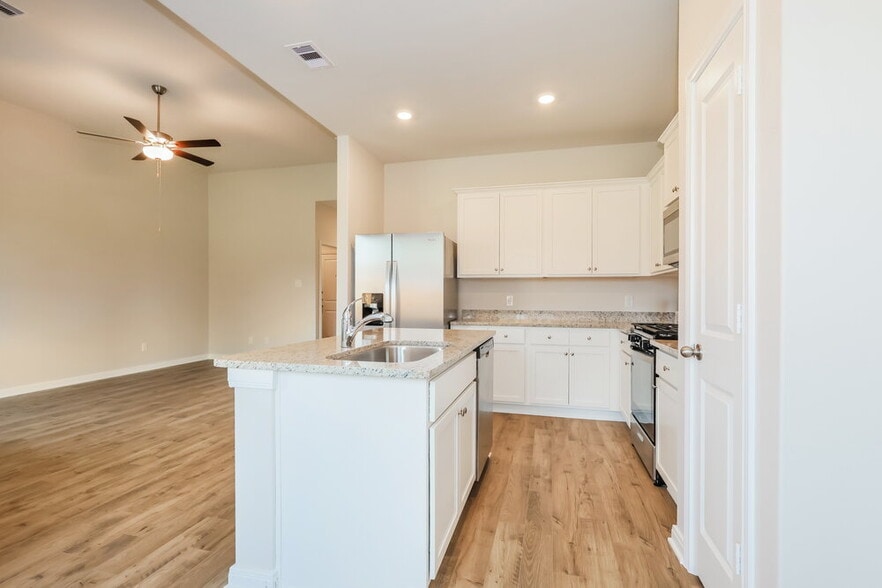 Building Photo - 412 San Miguel Crk Dr