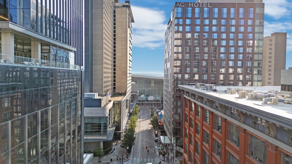 Building Photo - 1555 California St