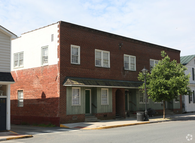 Primary Photo - 157-159 E Main St