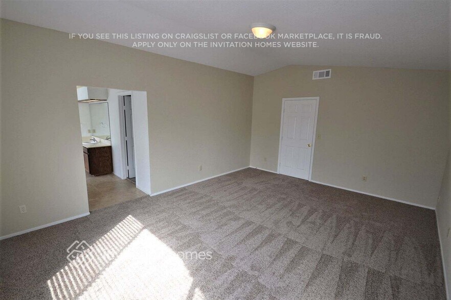 Building Photo - 1241 Countryside Ln