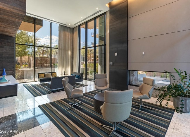 Building Photo - Luxury 1 Bed Condo in the Heart of Downtown Phoenix -- COMING SOON