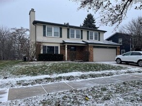 Building Photo - 239 Oxford Lake Dr