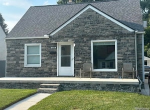 Building Photo - 24620 Stanford St