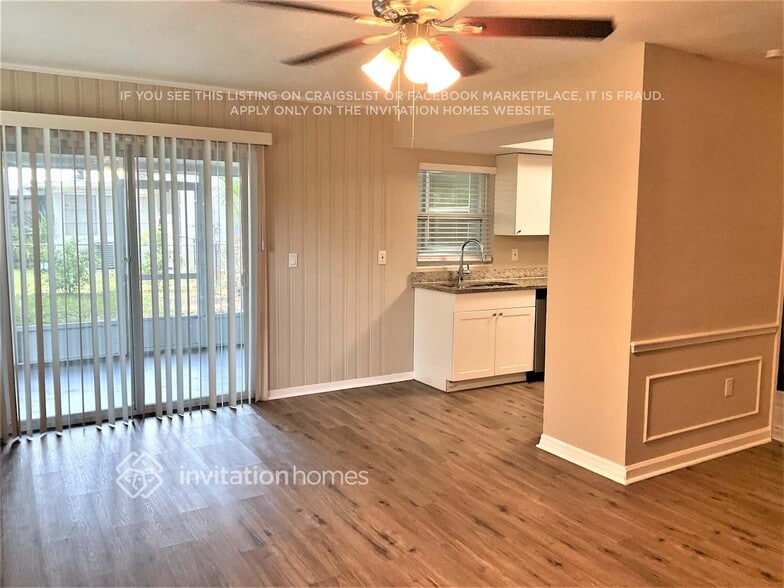 Building Photo - 711 Humber Ln
