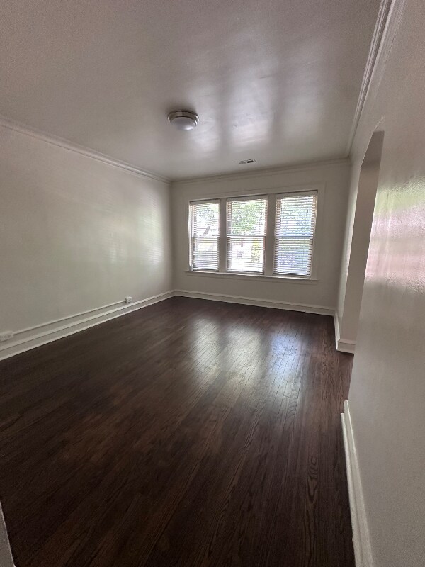 Building Photo - 6034 N Fairfield Ave