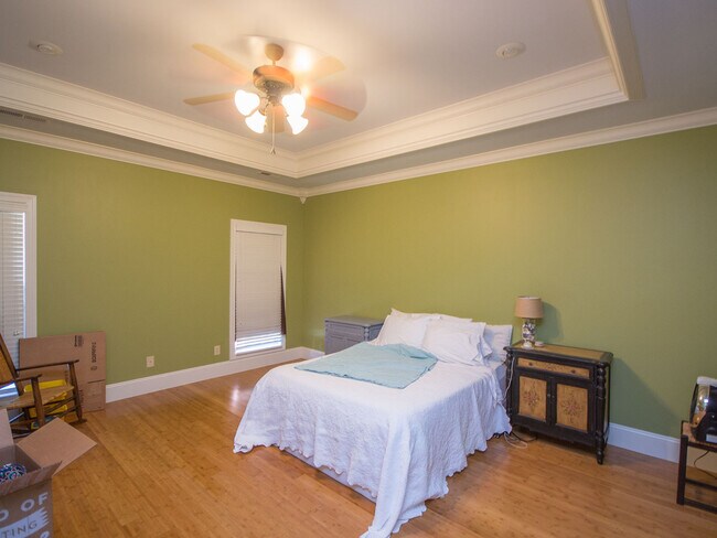 Building Photo - Luxury Living in Canebrake – Spacious, Stylish & Perfectly Located!