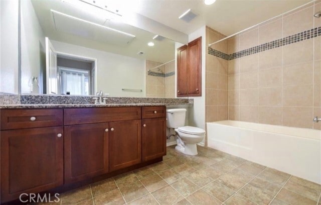 Building Photo - 2324 Scholarship