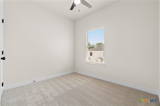 Building Photo - 209 S 18th St