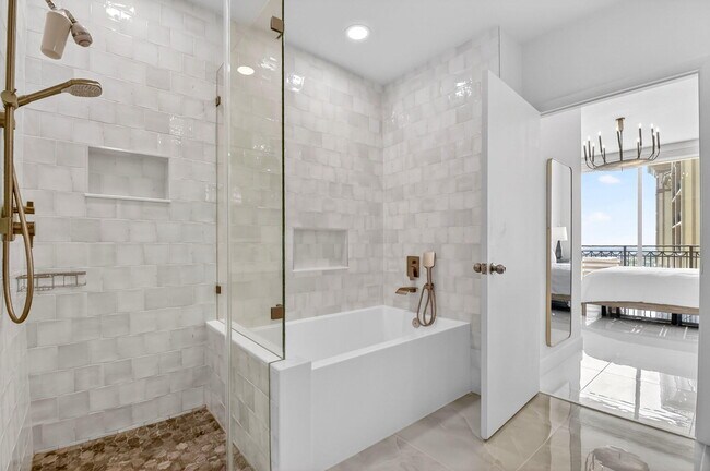 Building Photo - 550 Okeechobee Blvd