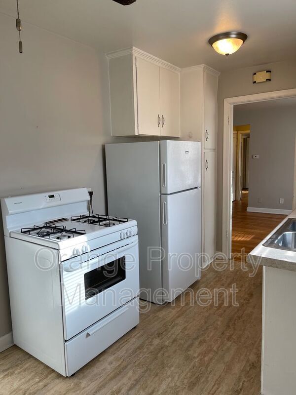 Building Photo - 820 N 46th St
