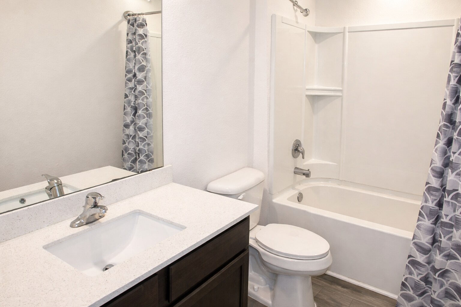 Building Photo - 72 Brewster Ln