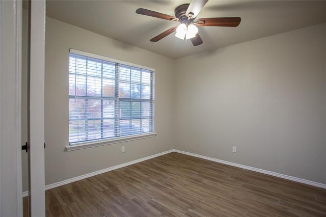 Building Photo - 4656 Bracken Dr